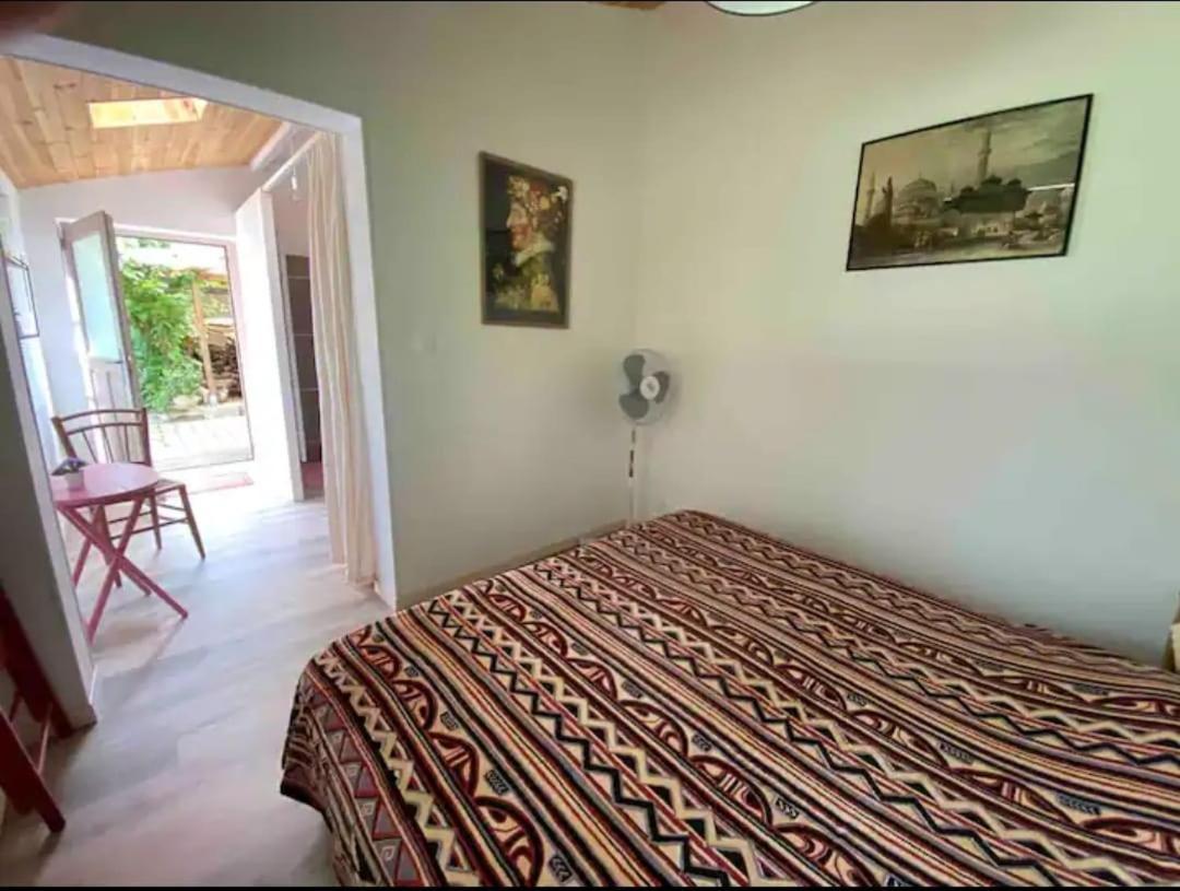 Chambre D Hotes Mesves-sur-Loire Екстериор снимка